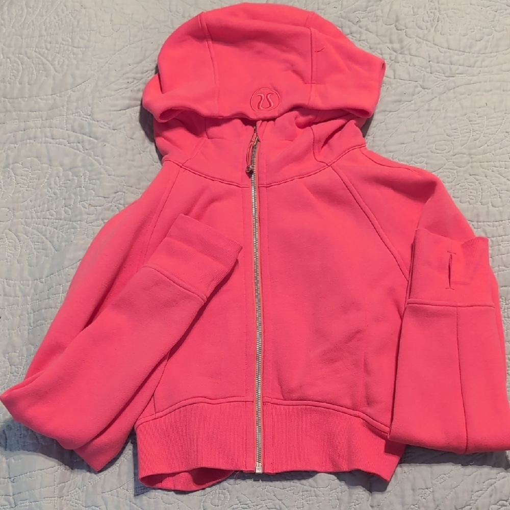 Pink Lululemon Crop Scuba